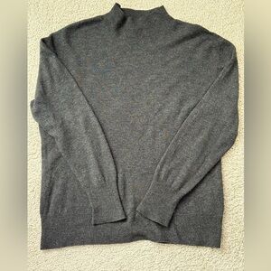 100% Zara wool Turtleneck Sweater